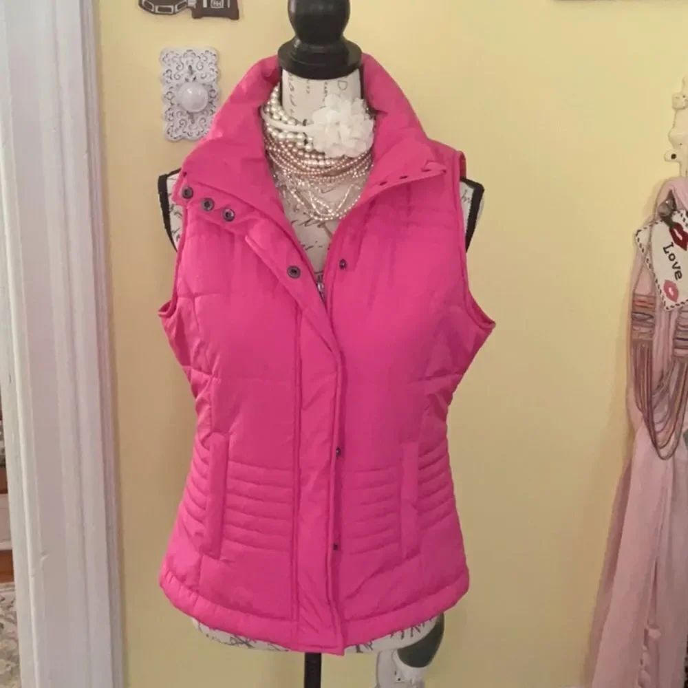 *Barbie Pink* Puffer Vest Sz S EUC